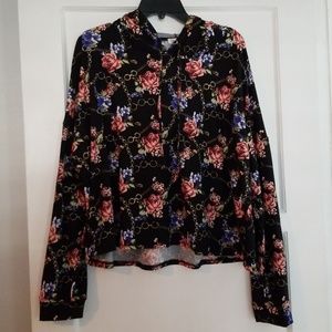 Hoodie with rose and chain print NWT